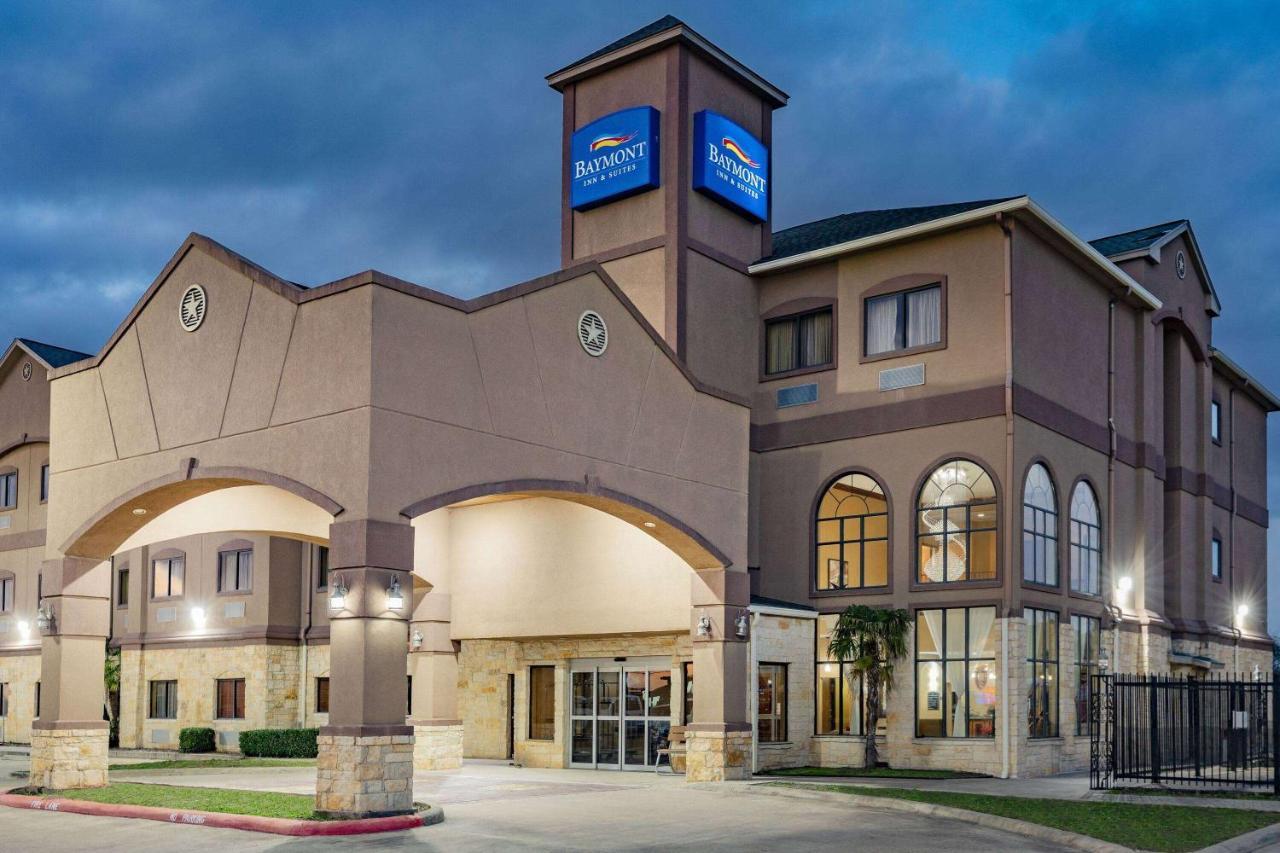 Baymont By Wyndham Cuero Otel Dış mekan fotoğraf